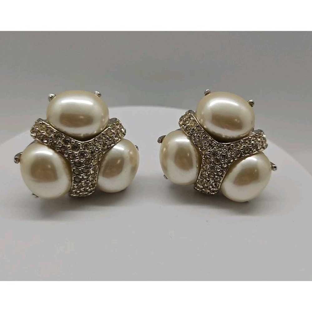 Ciner Signed Faux Pearl Rhinestone Clip On Earrings